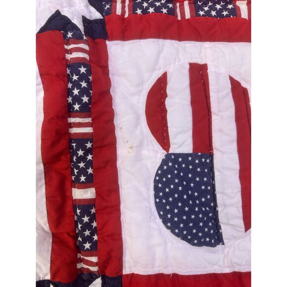 Patriotic Vibrant Red White Blue Stars Bars Hearts 51" x 59" Comfy Quilt - Picture 5 of 5